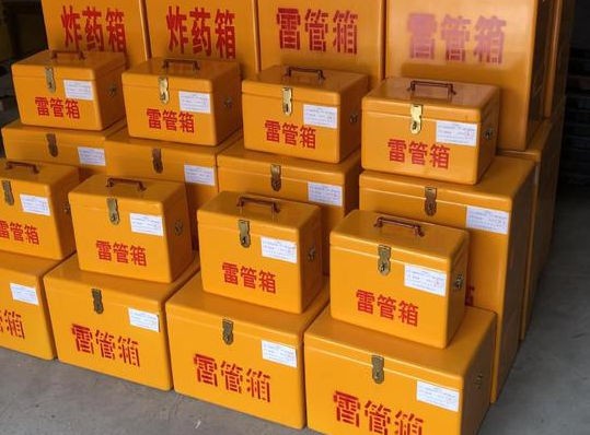 扬中玻璃钢雷管箱的使用寿命一般是多少？